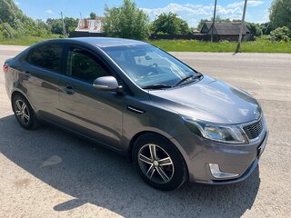 2012 Kia Rio 5-speed III, серый, 1200000 рублей, вид 2