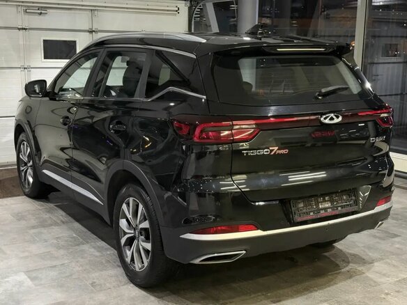 2022 Chery Tiggo 7 Pro I, чёрный, 1349000 рублей - вид 4