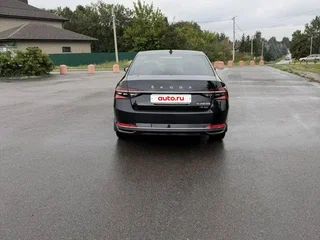 2024 Skoda Superb III Рестайлинг, чёрный, 3390000 рублей, вид 3