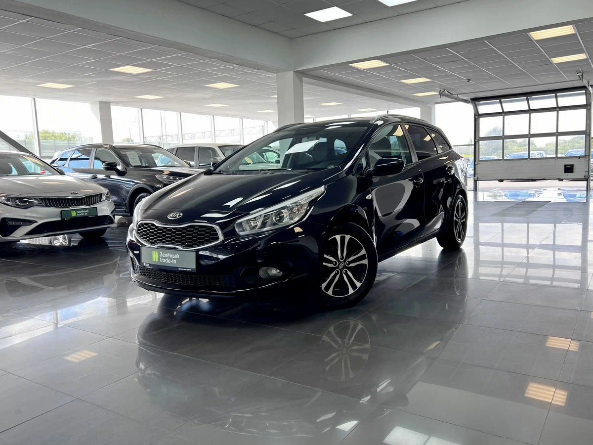 Открыть фотографии: Kia Ceed II