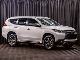 2017 Mitsubishi Pajero Sport III, белый, 2295000 рублей, вид 3
