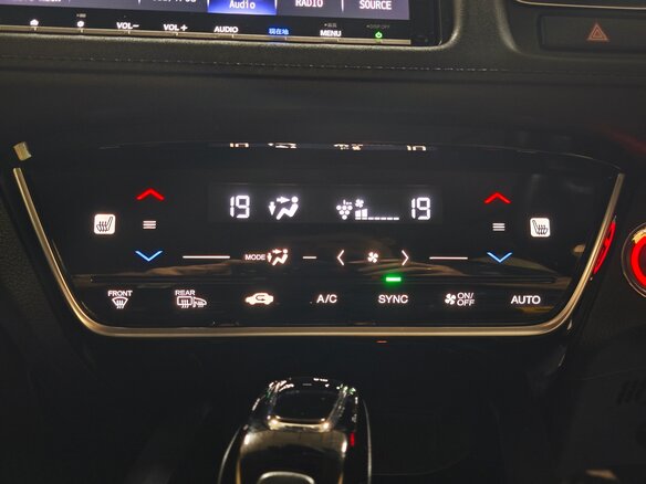 2018 Honda Vezel I, чёрный, 2195000 рублей - вид 9