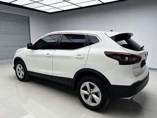 2023 Nissan Qashqai II Рестайлинг, белый, 2000000 рублей, вид 4