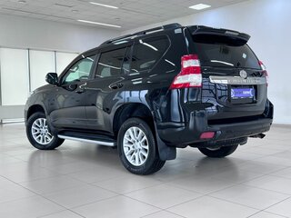 2016 Toyota Land Cruiser Prado 150 Series Рестайлинг 1, чёрный, 3899000 рублей, вид 4