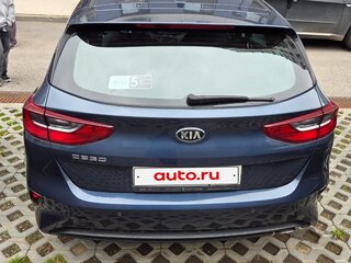 2019 Kia Ceed III, синий, 1900000 рублей, вид 5