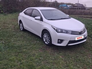 2014 Toyota Corolla XI (E160, E170, E180), белый, 1299999 рублей, вид 3