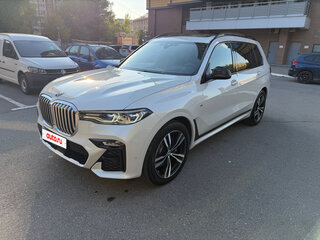 2020 BMW X7 30d I (G07), белый, 6790000 рублей, вид 2
