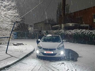 2014 Hyundai Elantra V (MD), белый, 870000 рублей, вид 3