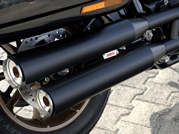 2024 Harley-Davidson Low Rider ST, чёрный, 2350000 рублей - вид 25