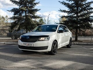 2018 Skoda Rapid I Рестайлинг, белый, 685000 рублей, вид 3