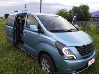 2011 Hyundai Grand Starex I, синий, 1350000 рублей, вид 3