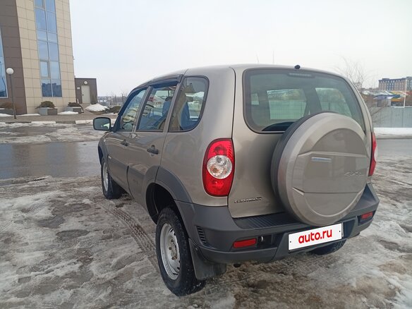 2016 Chevrolet Niva I Рестайлинг, серый, 670000 рублей - вид 5
