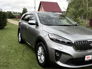 2020 Kia Sorento III Prime Рестайлинг, серый, 3200000 рублей, вид 3