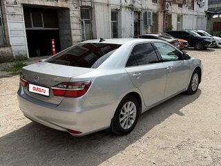 2015 Toyota Camry VII (XV50) Рестайлинг, серебристый, 1599000 рублей, вид 5