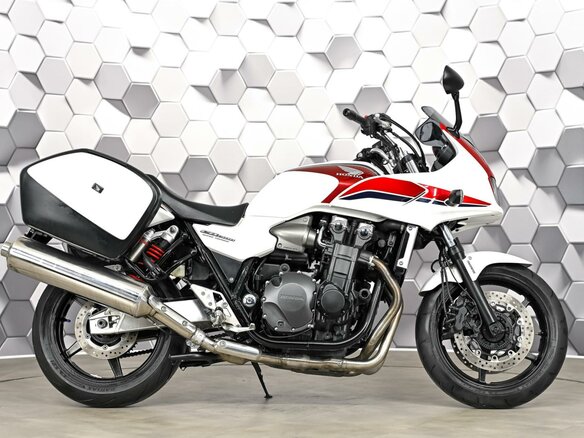 2010 Honda CB 1300, белый, 699000 рублей - вид 2