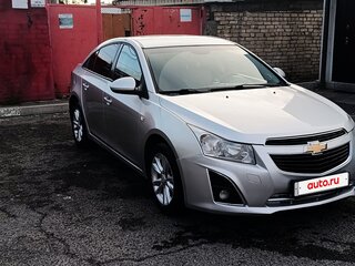 2013 Chevrolet Cruze I Рестайлинг, серебристый, 630000 рублей, вид 4
