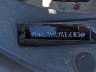 2018 BMW 5 серии 520d xDrive VII (G30/G31/G38), чёрный, 2080000 рублей, вид 3