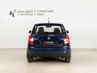 2014 Skoda Fabia II Рестайлинг, синий, 669900 рублей, вид 4