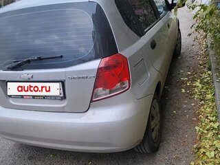 2007 Chevrolet Aveo I, серебристый, 230000 рублей, вид 2
