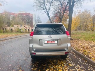 2010 Toyota Land Cruiser Prado 150 Series, серебристый, 2800000 рублей, вид 4