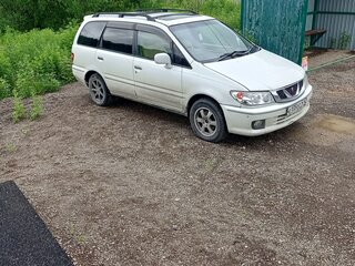 2001 Nissan Presage I, белый, 200000 рублей, вид 2