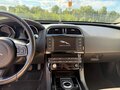 2016 Jaguar XE I, красный, 2150000 рублей - вид 10