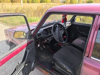 2002 Lada (ВАЗ) 2105, красный, 100000 рублей, вид 5