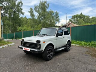 2017 Lada (ВАЗ) 2121 (4x4) I Рестайлинг, белый, 650000 рублей, вид 1