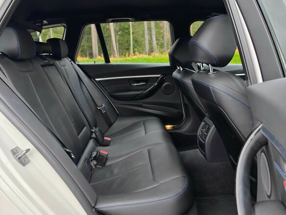 2019 BMW 3 серии 318i VI (F3x) Рестайлинг, белый, 1949000 рублей - вид 9