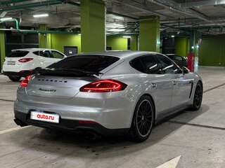 2013 Porsche Panamera GTS I Рестайлинг, серебристый, 2850000 рублей, вид 5