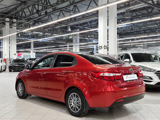 2012 Kia Rio 4-speed III, красный, 625000 рублей, вид 4
