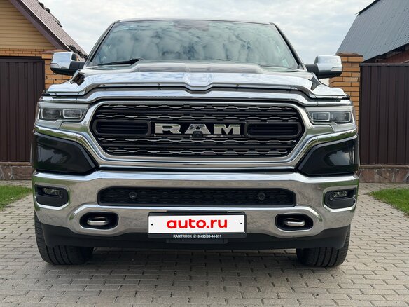 2022 Ram 1500 Crew Cab V, чёрный, 7950000 рублей - вид 5
