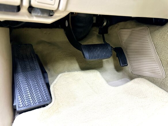2005 Lexus LX 470 II Рестайлинг, чёрный, 5650000 рублей - вид 28