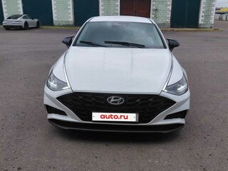 2021 Hyundai Sonata VIII (DN8), белый, 1700000 рублей, вид 2
