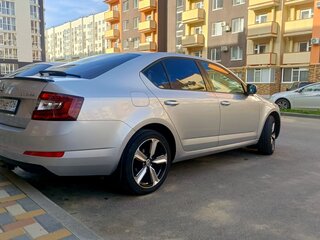 2013 Skoda Octavia III (A7), серебристый, 800000 рублей, вид 2