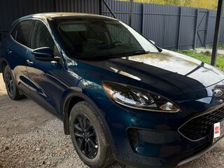 2019 Ford Escape IV, синий, 1880000 рублей, вид 3