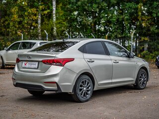 2017 Hyundai Solaris II, бежевый, 1099000 рублей, вид 2