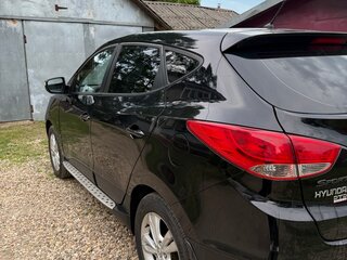 2012 Hyundai ix35 I, чёрный, 950000 рублей, вид 4