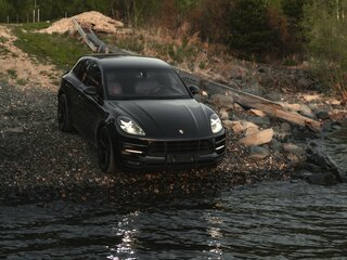2014 Porsche Macan Turbo I, чёрный, 3333333 рублей, вид 2