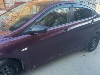 2011 Hyundai Solaris I, фиолетовый, 600000 рублей, вид 4