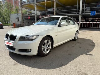 2009 BMW 3 серии 320i V (E90/E91/E92/E93) Рестайлинг, белый, 1000000 рублей, вид 4