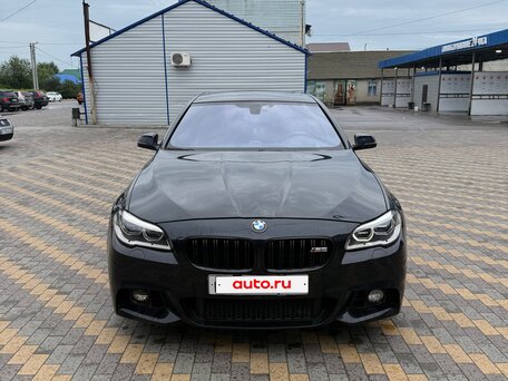 2016 BMW 5 серии 550i xDrive VI (F10/F11/F07) Рестайлинг, синий, 2900000 рублей, вид 2