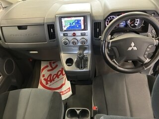 2010 Mitsubishi Delica D:5 I, чёрный, 1320000 рублей, вид 5