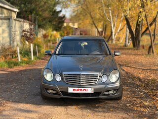 2008 Mercedes-Benz E-Класс 320 III (W211, S211) Рестайлинг, серый, 950000 рублей, вид 2