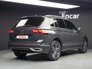 2021 Volkswagen Tiguan II Рестайлинг, серый, 3250000 рублей, вид 2