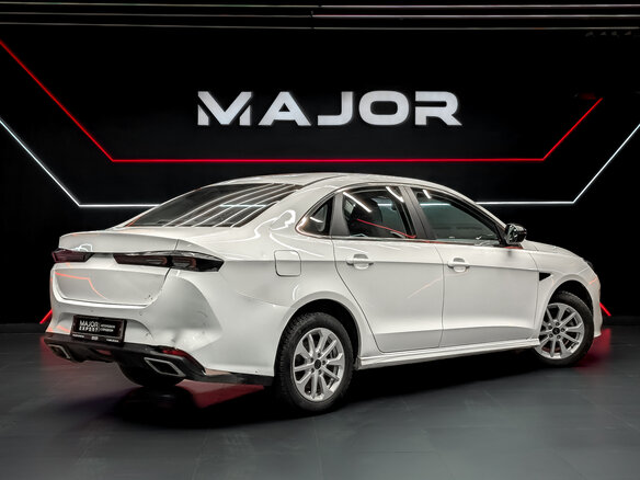 2023 Kaiyi E5, белый - вид 4