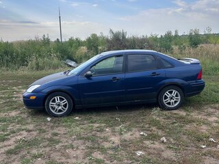 2000 Ford Focus I (North America), синий, 180000 рублей, вид 2