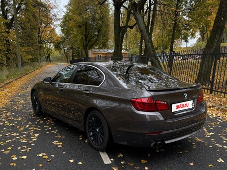 2011 BMW 5 серии 528i VI (F10/F11/F07), коричневый, 1480000 рублей, вид 1