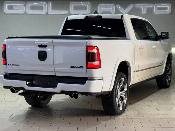 2023 Ram 1500 Crew Cab eTorque V, белый, 9990000 рублей - вид 3