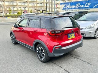 2022 Honda Fit Crosstar IV, пурпурный, 940000 рублей, вид 4